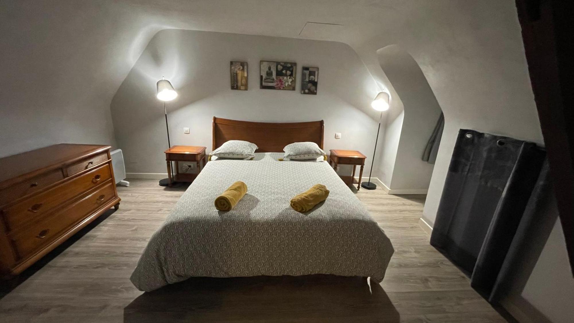 Sunset Family Guesthouse Mont Saint Michel Ceaux Bagian luar foto