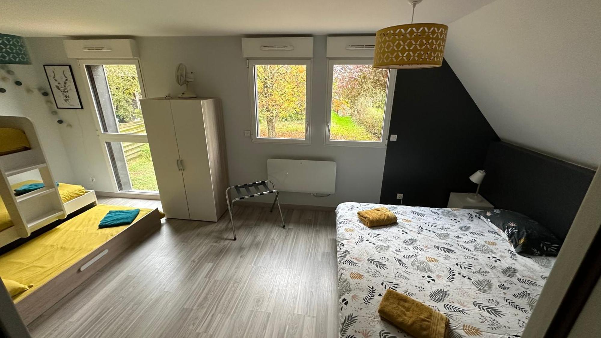 Sunset Family Guesthouse Mont Saint Michel Ceaux Bagian luar foto